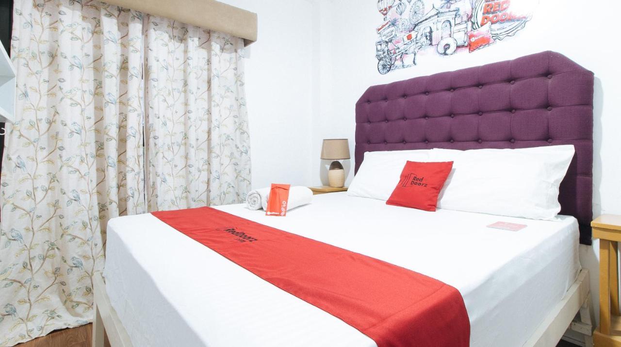 Reddoorz Plus Bienvenido Boarding House Las Pinas Weekly Stay Exterior photo