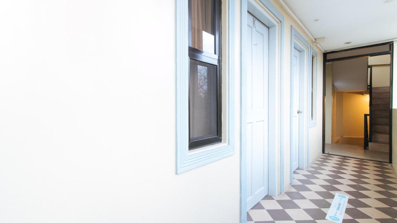 Reddoorz Plus Bienvenido Boarding House Las Pinas Weekly Stay Exterior photo
