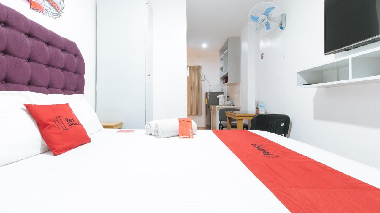 Reddoorz Plus Bienvenido Boarding House Las Pinas Weekly Stay Exterior photo