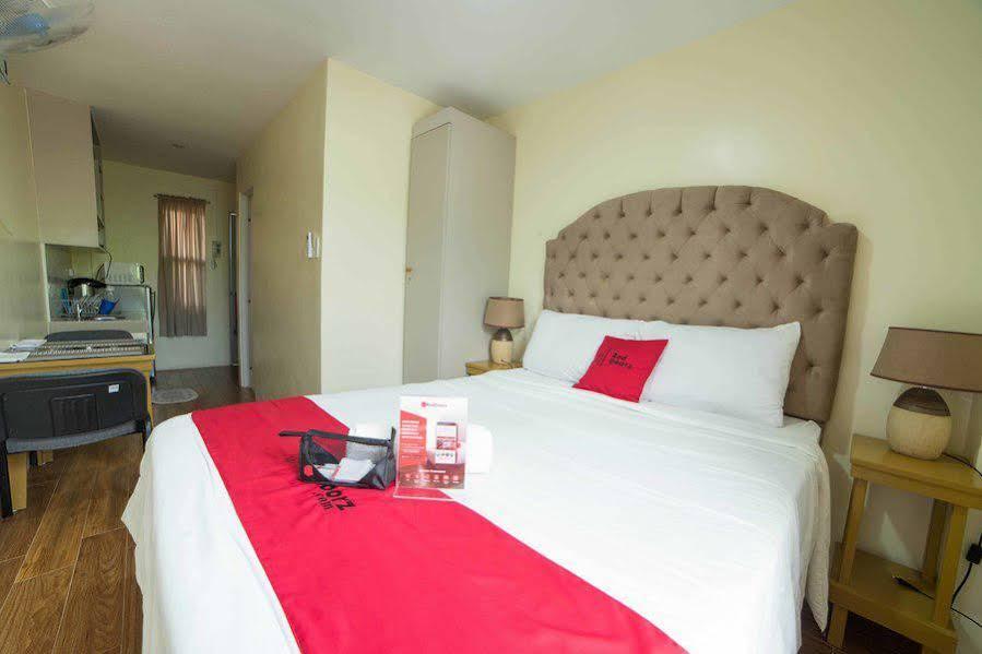 Reddoorz Plus Bienvenido Boarding House Las Pinas Weekly Stay Exterior photo